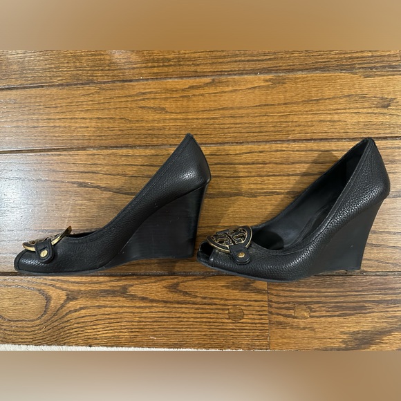 Gently used Tory Burch black open toe wedges, Sz 9 - Picture 2 of 8